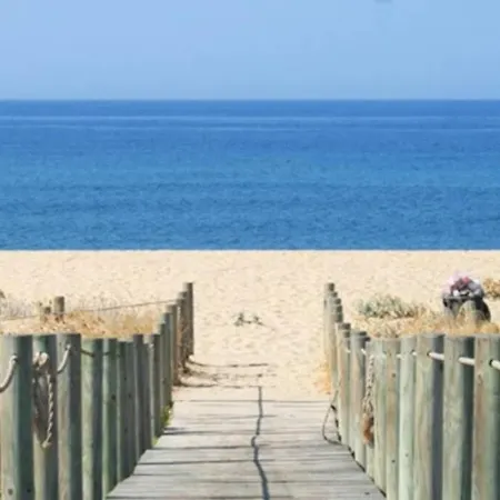 Ria Center - Left * Faro