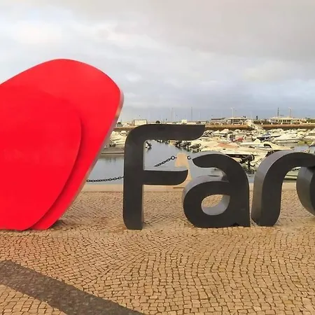 公寓 Ria Center - Left *